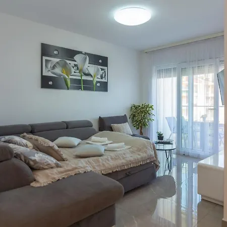 Appartement Nina *